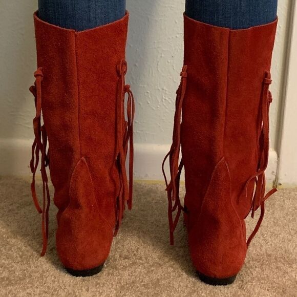 Vintage Red Suede Leather Tassel Boots - Picture 3 of 7